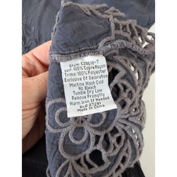 Johnny Was ROBIN Dark Gray Embroidered Floral Oversized Tunic Top Dress Sz L - Picture 8 of 11